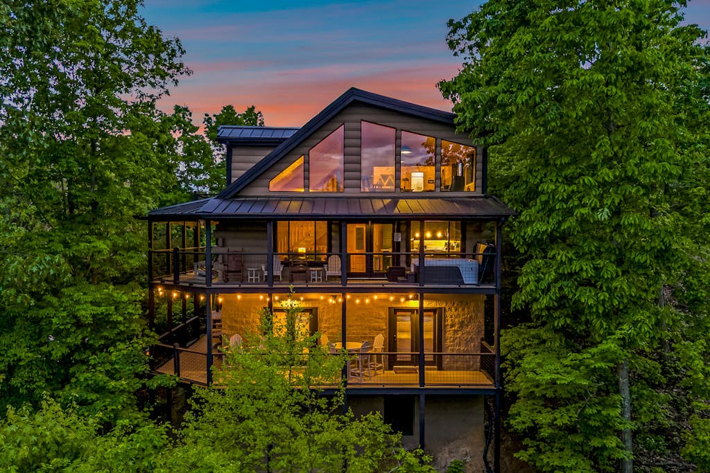 The Treehouse Cabin